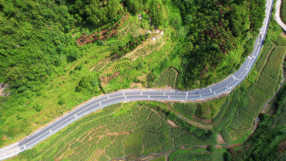 国道355线马山路段。.gif